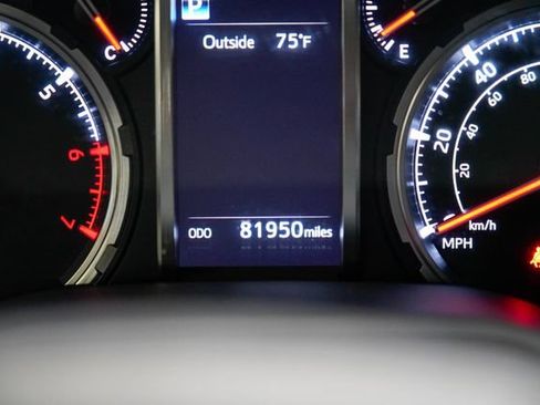 Used 2021 Toyota 4Runner TRD Off-Road Premium w/ Moonroof Package AWD/4WD image 19