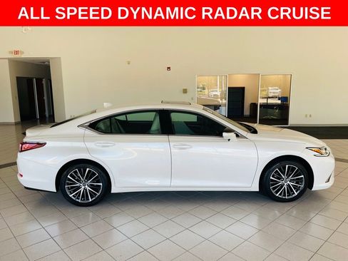 Certified 2025 Lexus ES 350 w/ Premium Package image 8