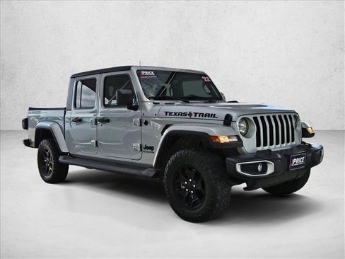Used 2022 Jeep Gladiator Sport AWD/4WD image 3