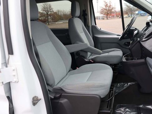 Used 2015 Ford Transit 350 XLT image 22