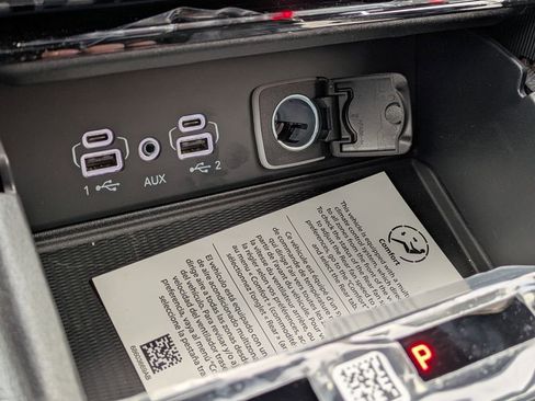 New 2025 Jeep Grand Cherokee L Limited w/ Luxury Tech Group II image 19