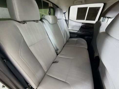 Used 2019 Toyota Tacoma SR w/ SR Convenience Package image 32