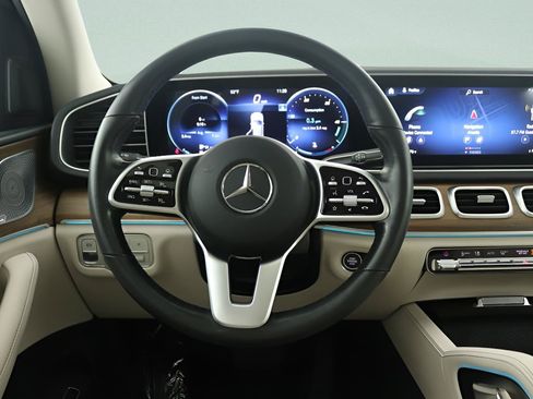 Used 2021 Mercedes-Benz GLE 350 4MATIC image 8