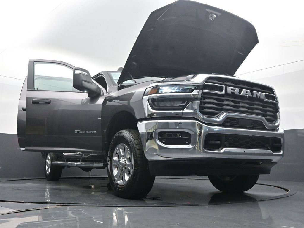 Used 2025 RAM 2500 Big Horn AWD/4WD image 63