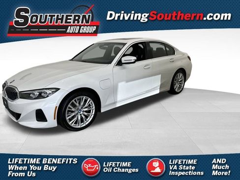 Used 2024 BMW 330e xDrive image 1