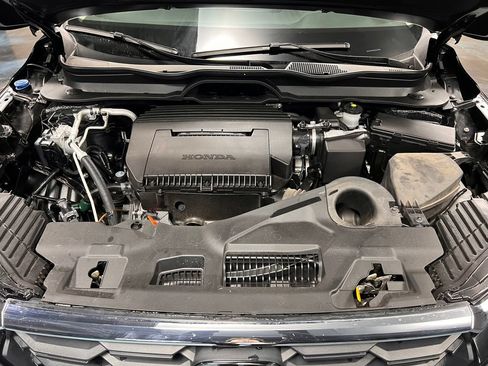 Used 2025 Honda Pilot EX-L image 19