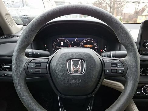 Certified 2024 Honda Accord EX image 20