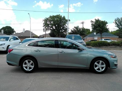 Used 2023 Chevrolet Malibu LS FWD image 5