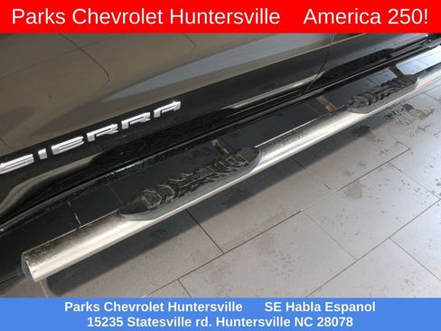Certified 2022 GMC Sierra 1500 SLT w/ X31 Off-Road Package AWD/4WD image 35