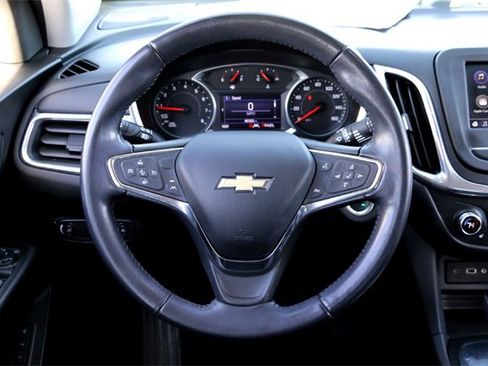 Used 2020 Chevrolet Equinox LT w/ Sport Edition image 27