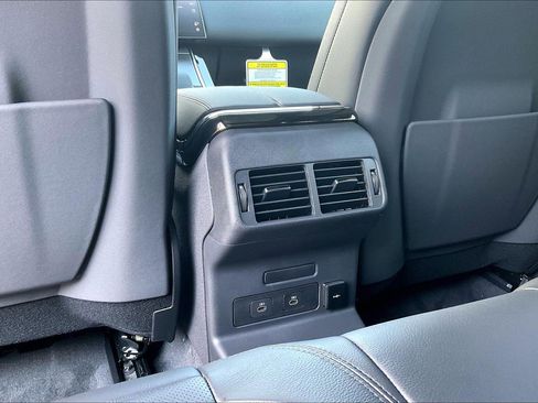 New 2026 Land Rover Range Rover Velar S image 19