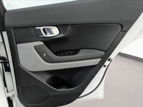 Used 2022 Polestar Polestar 2 w/ Plus Package AWD/4WD image 19