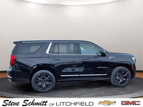New 2026 GMC Yukon Denali w/ Denali Reserve Package image 24