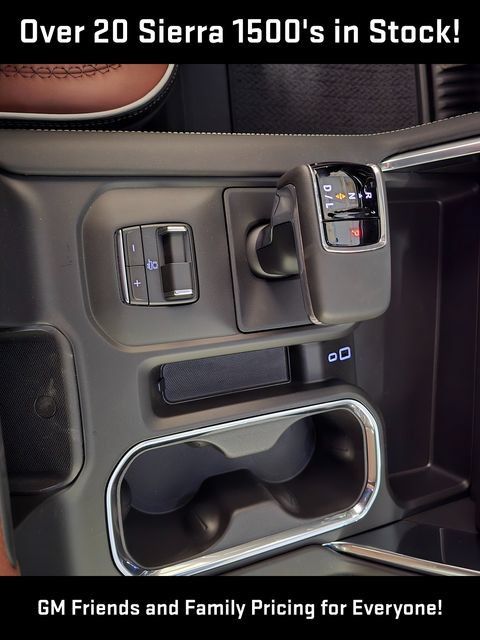 New 2026 GMC Sierra 1500 Denali Ultimate w/ LPO, Black Badging Package AWD/4WD image 24