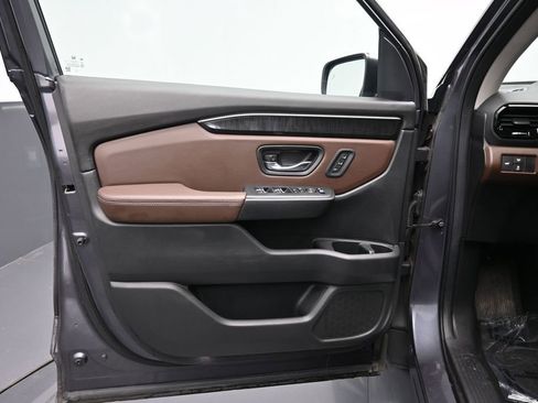 Used 2023 Honda Pilot Elite image 30