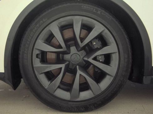 Used 2022 Tesla Model X AWD/4WD image 21