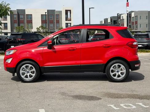 Used 2021 Ford EcoSport SE image 2
