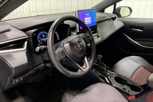 Certified 2025 Toyota Corolla SE w/ SE Premium Package FWD image 15