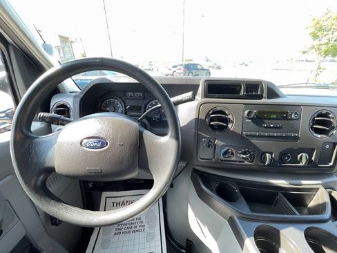 Used 2014 Ford E-150 and Econoline 150 RWD image 14