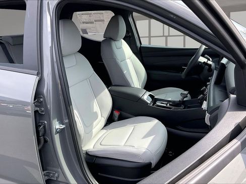 New 2026 Hyundai Santa Cruz SEL FWD image 11