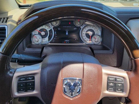 Used 2014 RAM 1500 Laramie Longhorn w/ Convenience Group image 31