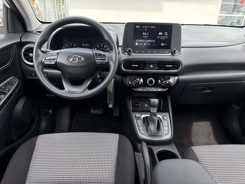 Certified 2023 Hyundai Kona SE AWD/4WD image 12