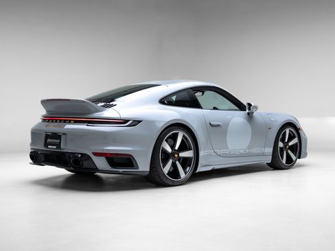 Used 2023 Porsche 911 Sport Classic image 29