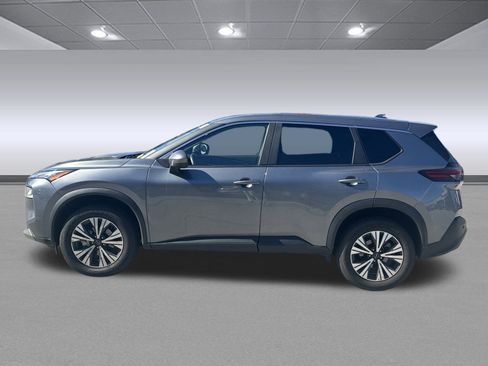 Used 2023 Nissan Rogue SV image 6
