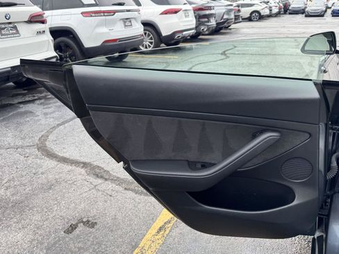 Used 2023 Tesla Model 3 Standard Range RWD image 32