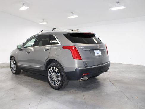 Used 2018 Cadillac XT5 Premium Luxury w/ Driver Assist Package image 7