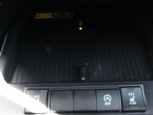 Certified 2026 Toyota Corolla Cross XLE w/ Convenience Package FWD image 62