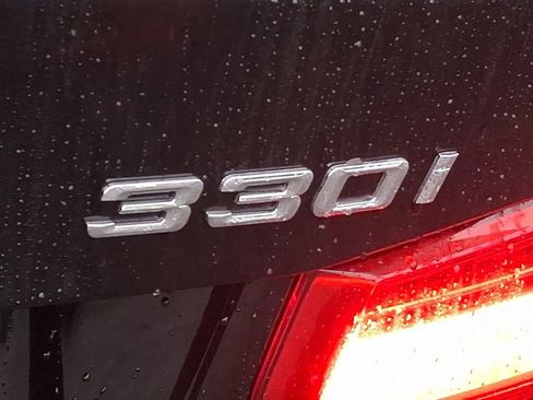 Used 2017 BMW 330i xDrive Sedan image 27