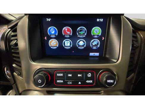 Used 2016 GMC Yukon XL Denali image 12