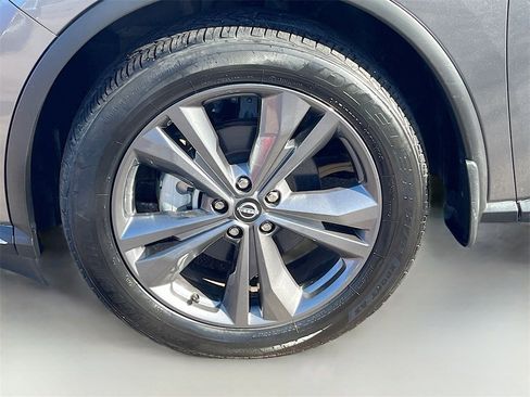 Used 2023 Nissan Murano Platinum w/ Cargo Package image 32