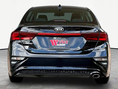 Used 2021 Kia Forte LXS FWD image 5