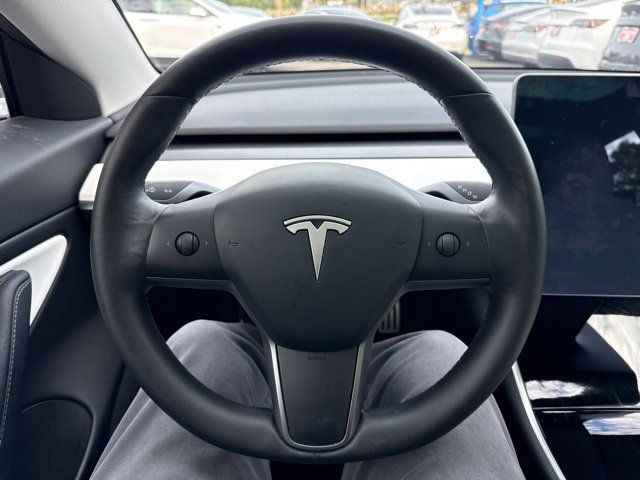 Used 2020 Tesla Model 3 Performance AWD/4WD image 23