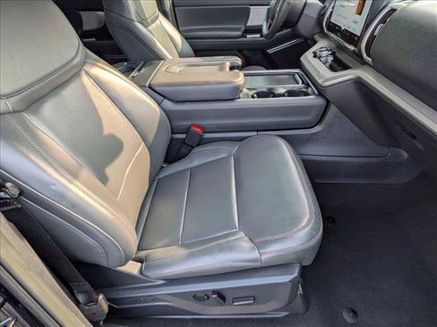 Used 2025 Ford Expedition Active AWD/4WD image 20