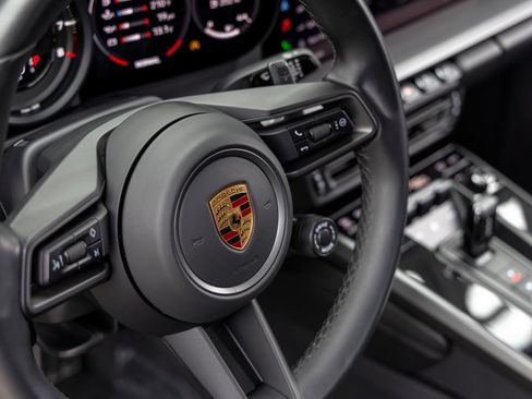 Certified 2022 Porsche 911 Carrera 4S AWD/4WD image 48