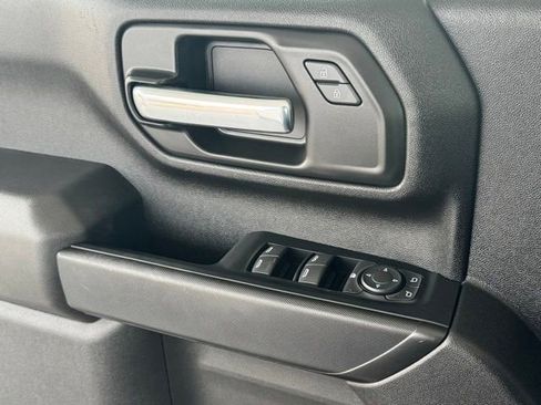 Used 2024 Chevrolet Silverado 2500 Custom w/ Custom Convenience Package image 34