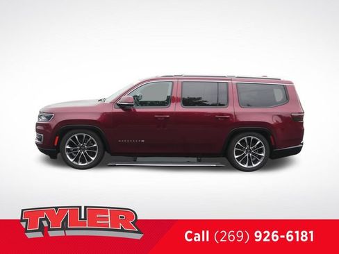 Used 2022 Jeep Wagoneer Series III w/ Premium Group I AWD/4WD image 4