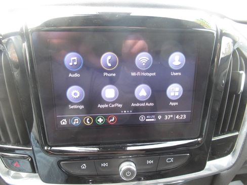 Used 2023 Chevrolet Traverse LT w/ LPO, Floor Liner Package image 27