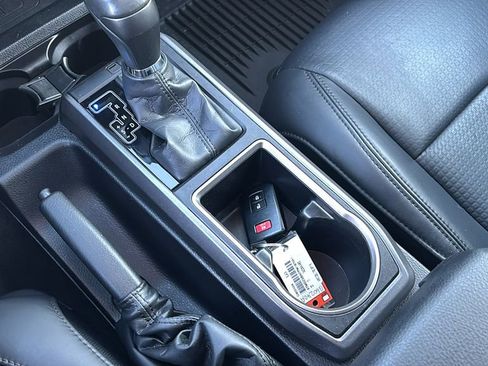 Used 2023 Toyota Tacoma TRD Sport image 21