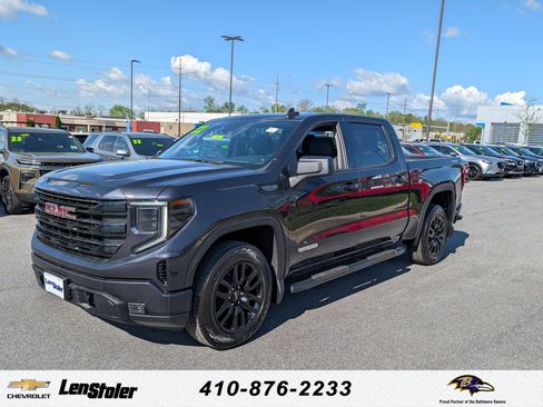 Used 2022 GMC Sierra 1500 Elevation image 1