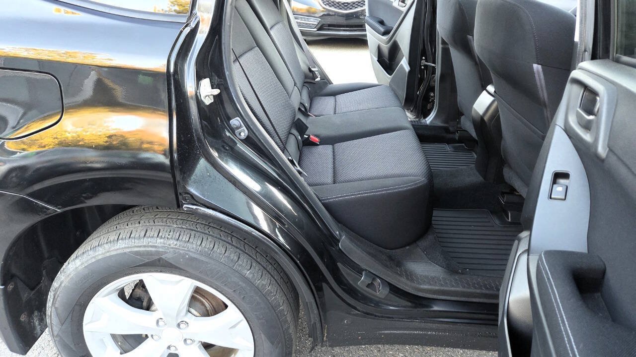 Used 2014 Subaru Forester 2.5i Premium w/ All-Weather Package AWD/4WD image 38