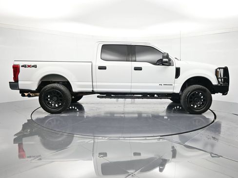 Used 2019 Ford F250 XLT AWD/4WD image 4