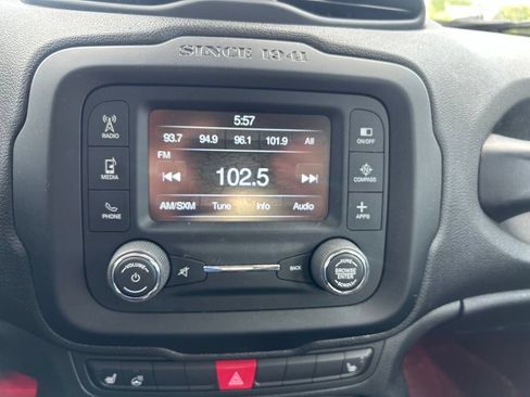 Used 2017 Jeep Renegade Trailhawk w/ Safety & Security Group AWD/4WD image 10