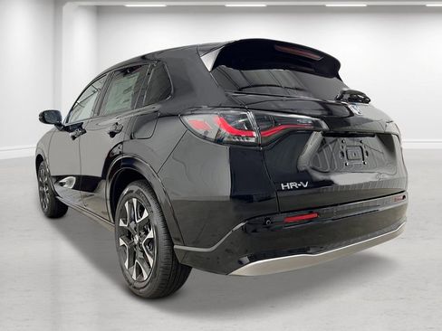 New 2026 Honda HR-V EX-L image 3