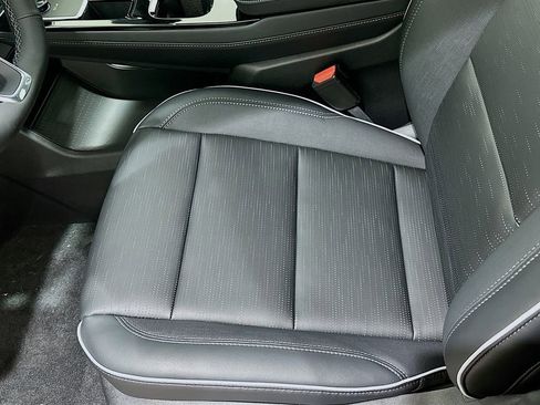 New 2026 Buick Enclave Sport Touring w/ Power Package AWD/4WD image 21