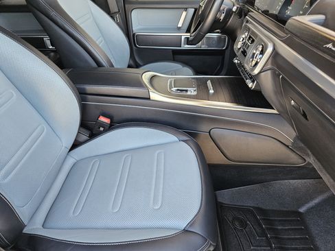 Used 2025 Mercedes-Benz G 550 G 550 w/ Manufactur Interior Package image 13
