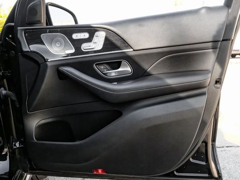 Used 2020 Mercedes-Benz GLS 450 4MATIC image 50